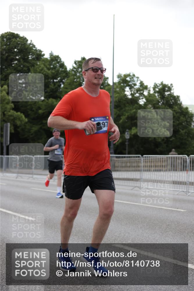 29.06.2025 - hella hamburg halbmarathon Jannik Wohlers http://msf.ph/oto/8140738 29.06.2025 10:06:06 Lombardsbrücke 1245, 1766, 4666, 5807, 5951, 6664, 9560, 10214, 10297, 10736, 10886, 12371, 13475, 13863, 14607, 15113, 15377, 15462, 15537, 15858, 16933, 17059, 18042, 18575, 18577, 18652, 18910, 18913 meine-sportfotos.de
