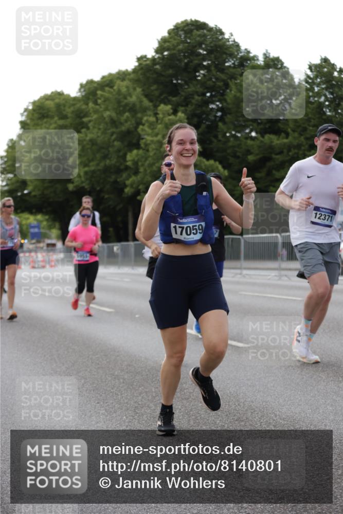 29.06.2025 - hella hamburg halbmarathon Jannik Wohlers http://msf.ph/oto/8140801 29.06.2025 10:06:12 Lombardsbrücke 5807, 5951, 6664, 8290, 9560, 10214, 10297, 10736, 10886, 12371, 13475, 14607, 15377, 15858, 16692, 16933, 17059, 18381, 18575, 18577, 18652, 18828, 18910, 18913 meine-sportfotos.de