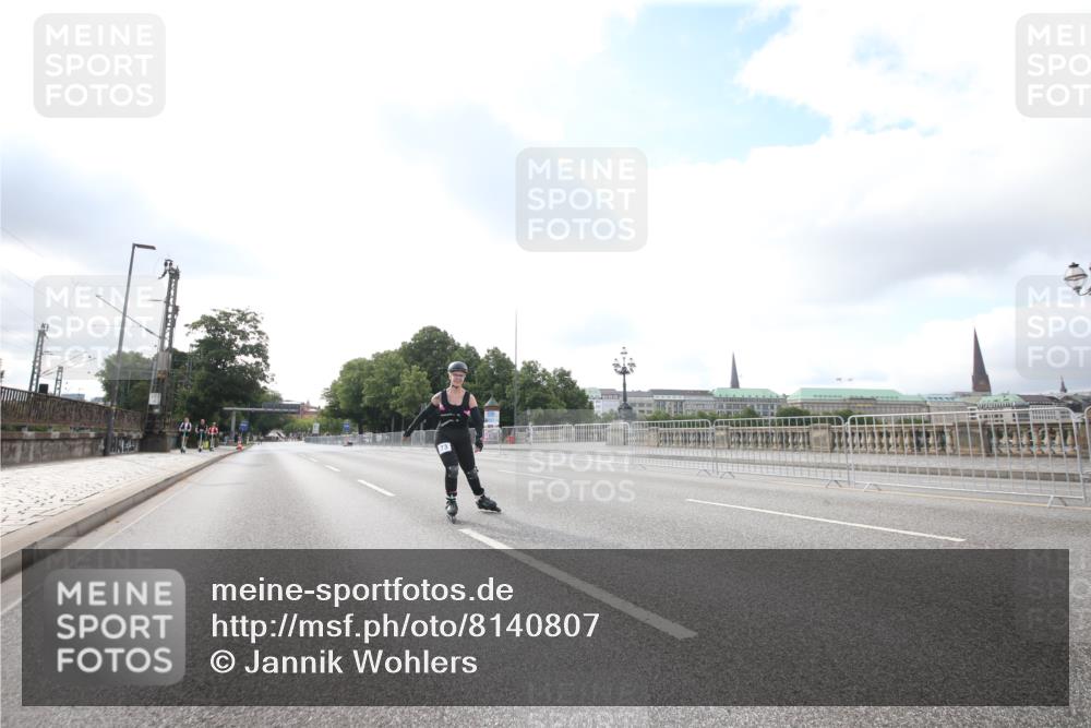 29.06.2025 - hella hamburg halbmarathon Jannik Wohlers http://msf.ph/oto/8140807 29.06.2025 09:03:58 Lombardsbrücke  meine-sportfotos.de