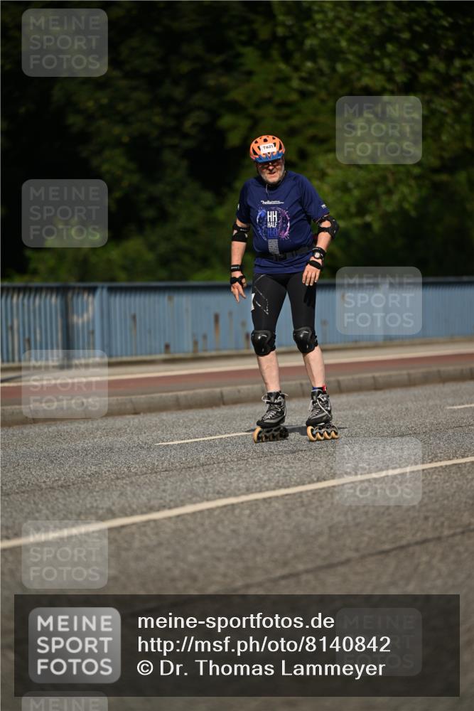 29.06.2025 - hella hamburg halbmarathon Dr. Thomas Lammeyer http://msf.ph/oto/8140842 29.06.2025 09:06:36 Kennedybrücke  meine-sportfotos.de