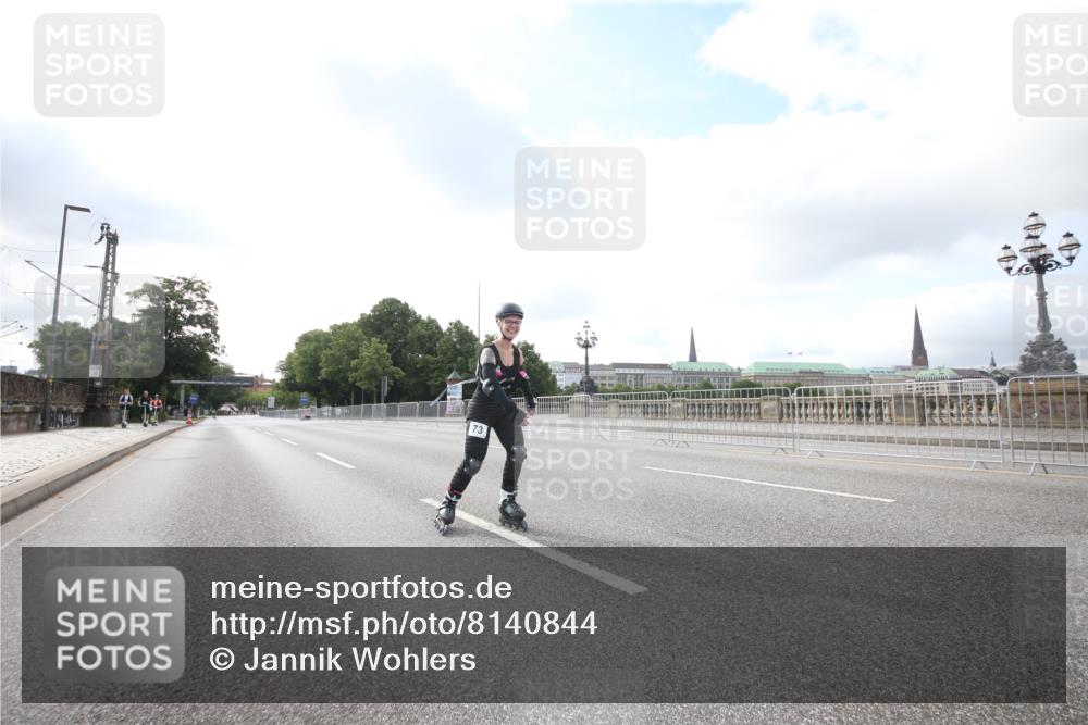 29.06.2025 - hella hamburg halbmarathon Jannik Wohlers http://msf.ph/oto/8140844 29.06.2025 09:03:58 Lombardsbrücke  meine-sportfotos.de