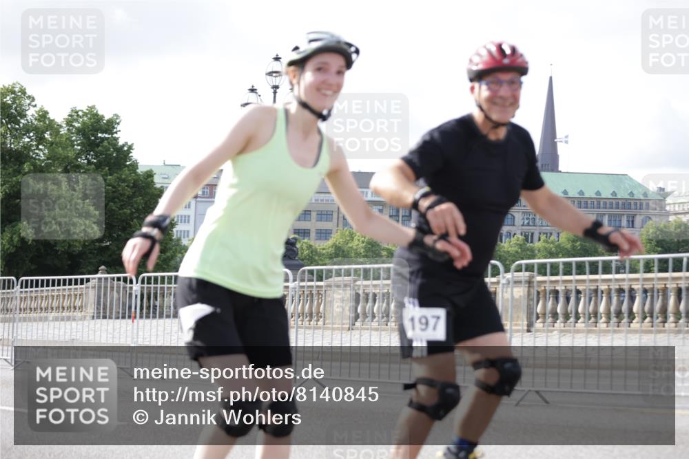 29.06.2025 - hella hamburg halbmarathon Jannik Wohlers http://msf.ph/oto/8140845 29.06.2025 09:04:33 Lombardsbrücke  meine-sportfotos.de