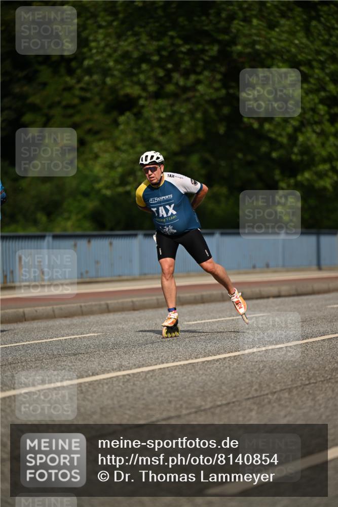 29.06.2025 - hella hamburg halbmarathon Dr. Thomas Lammeyer http://msf.ph/oto/8140854 29.06.2025 08:59:28 Kennedybrücke  meine-sportfotos.de