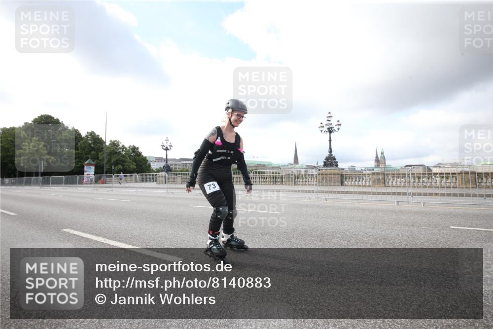 29.06.2025 - hella hamburg halbmarathon Jannik Wohlers http://msf.ph/oto/8140883 29.06.2025 09:03:59 Lombardsbrücke  meine-sportfotos.de
