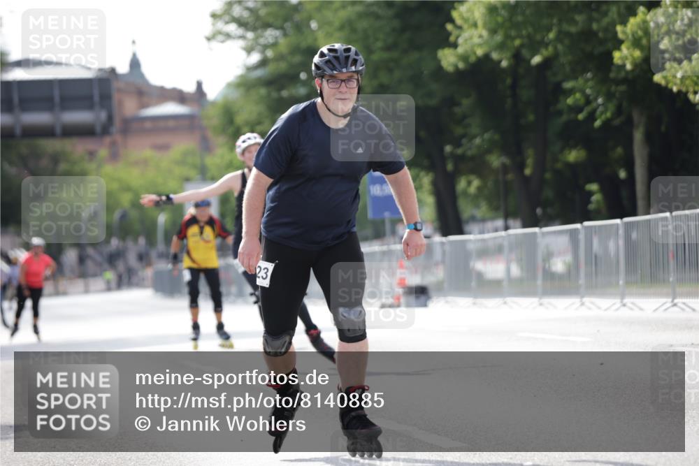 29.06.2025 - hella hamburg halbmarathon Jannik Wohlers http://msf.ph/oto/8140885 29.06.2025 09:04:35 Lombardsbrücke  meine-sportfotos.de