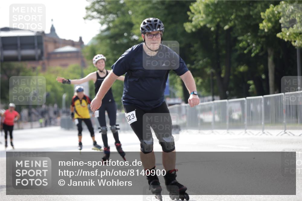 29.06.2025 - hella hamburg halbmarathon Jannik Wohlers http://msf.ph/oto/8140900 29.06.2025 09:04:35 Lombardsbrücke  meine-sportfotos.de