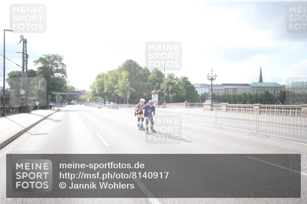 29.06.2025 - hella hamburg halbmarathon Jannik Wohlers http://msf.ph/oto/8140917 29.06.2025 09:06:17 Lombardsbrücke  meine-sportfotos.de