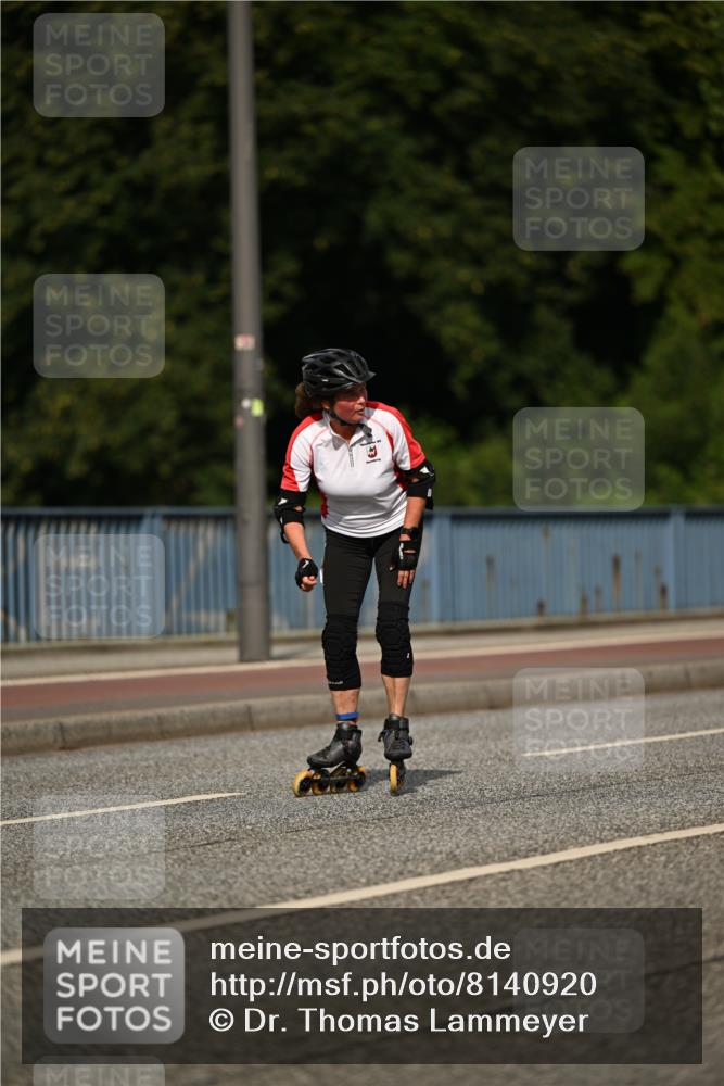 29.06.2025 - hella hamburg halbmarathon Dr. Thomas Lammeyer http://msf.ph/oto/8140920 29.06.2025 08:59:42 Kennedybrücke  meine-sportfotos.de