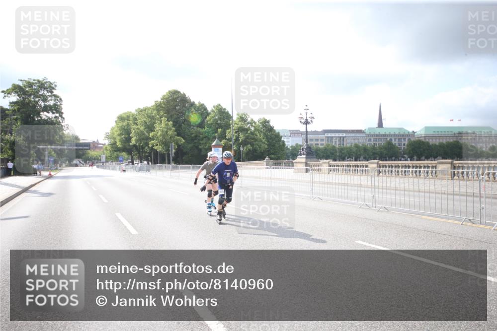 29.06.2025 - hella hamburg halbmarathon Jannik Wohlers http://msf.ph/oto/8140960 29.06.2025 09:06:17 Lombardsbrücke  meine-sportfotos.de
