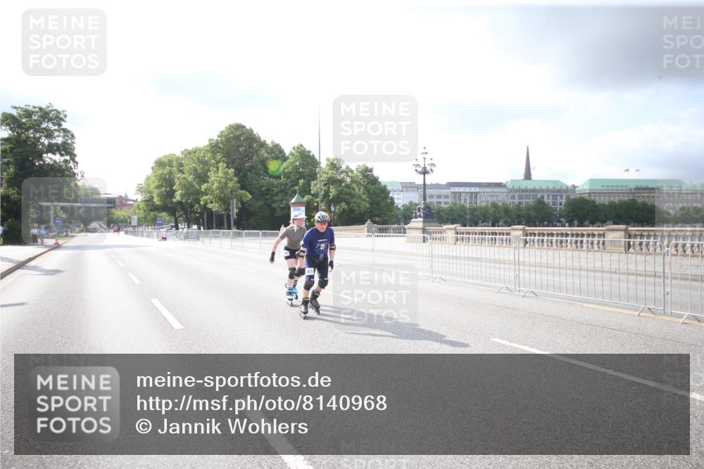 29.06.2025 - hella hamburg halbmarathon Jannik Wohlers http://msf.ph/oto/8140968 29.06.2025 09:06:17 Lombardsbrücke  meine-sportfotos.de