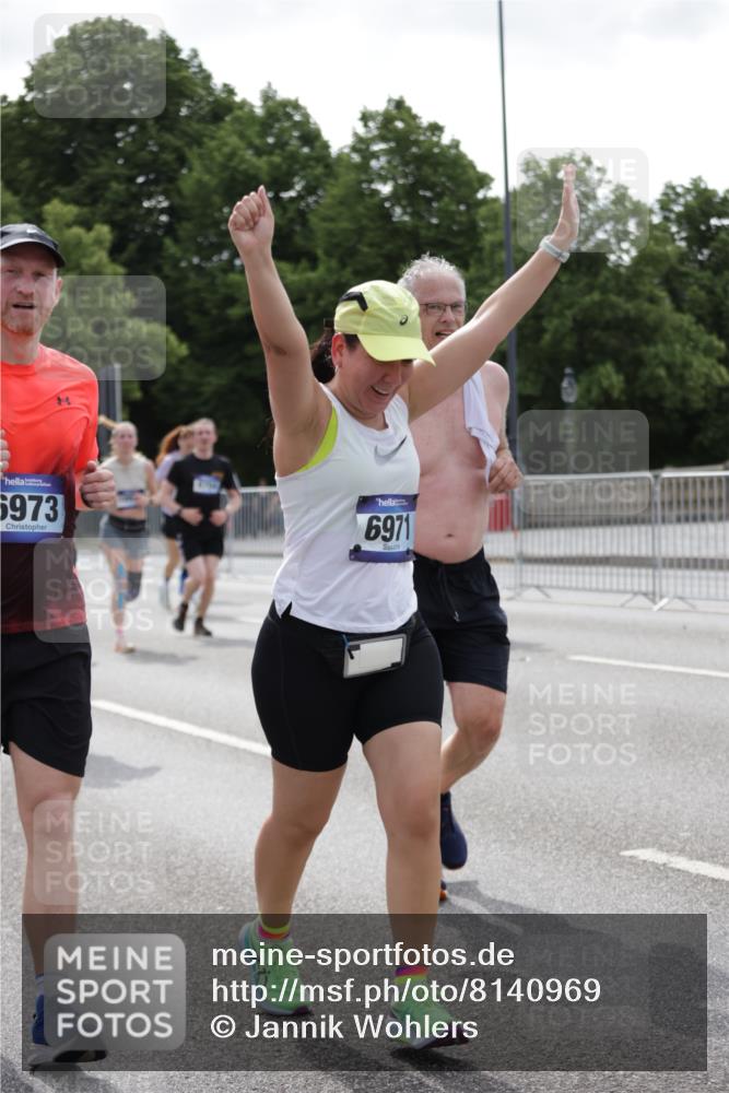 29.06.2025 - hella hamburg halbmarathon Jannik Wohlers http://msf.ph/oto/8140969 29.06.2025 10:43:22 Lombardsbrücke 1023, 1026, 1306, 1310, 1400, 1459, 2073, 2733, 3288, 3390, 3597, 4866, 5192, 5201, 5214, 5293, 5890, 6036, 6334, 6895, 6971, 6973, 7197, 7205, 7206, 7489, 7504, 8000, 8058, 8504, 9704, 9831, 10097, 10220, 10285, 10325, 10553, 10799, 12518, 12520, 12792, 13371, 13705, 13730, 13777, 14866, 15079, 15177, 15285, 15294, 15448, 15719, 15795, 15848, 16298, 16589, 16901, 16902, 17293, 17501, 18080, 18310, 18318, 18341, 18436 meine-sportfotos.de