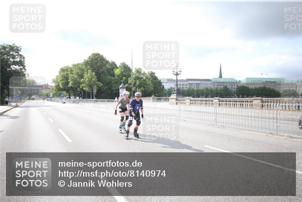 29.06.2025 - hella hamburg halbmarathon Jannik Wohlers http://msf.ph/oto/8140974 29.06.2025 09:06:17 Lombardsbrücke  meine-sportfotos.de