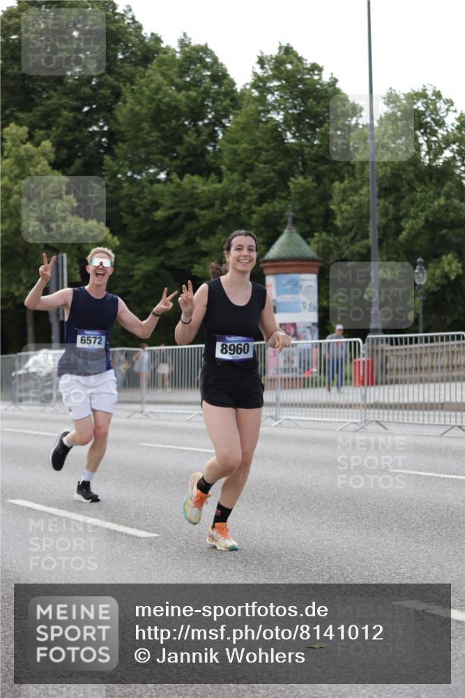29.06.2025 - hella hamburg halbmarathon Jannik Wohlers http://msf.ph/oto/8141012 29.06.2025 10:06:26 Lombardsbrücke 1993, 5807, 5845, 5951, 6572, 8290, 8960, 10283, 12418, 15377, 16554, 16692, 16933, 17174, 18343, 18381, 18828 meine-sportfotos.de