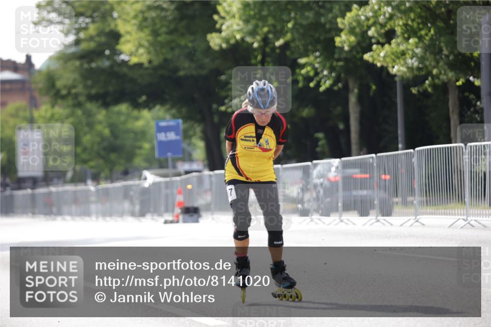 29.06.2025 - hella hamburg halbmarathon Jannik Wohlers http://msf.ph/oto/8141020 29.06.2025 09:04:39 Lombardsbrücke  meine-sportfotos.de