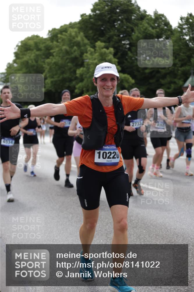 29.06.2025 - hella hamburg halbmarathon Jannik Wohlers http://msf.ph/oto/8141022 29.06.2025 10:43:24 Lombardsbrücke 1023, 1026, 1095, 1306, 1310, 1400, 1459, 2073, 2733, 3288, 3597, 4627, 4866, 5192, 5201, 5214, 5293, 5890, 6036, 6334, 6895, 6971, 6973, 7205, 7206, 7489, 7504, 8000, 8058, 8504, 8870, 9704, 10097, 10220, 10285, 10553, 10799, 12518, 12520, 12792, 13371, 13705, 13730, 13777, 14544, 14866, 15079, 15177, 15285, 15294, 15448, 15719, 15795, 15848, 16298, 16308, 16589, 16862, 17293, 17501, 18080, 18310, 18318, 18436 meine-sportfotos.de