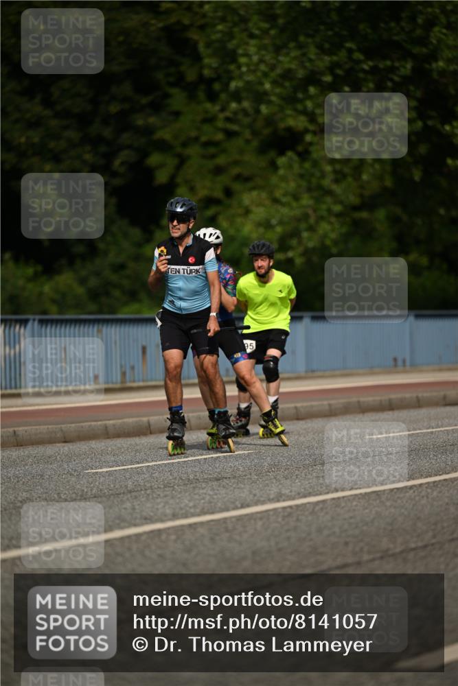 29.06.2025 - hella hamburg halbmarathon Dr. Thomas Lammeyer http://msf.ph/oto/8141057 29.06.2025 08:59:50 Kennedybrücke  meine-sportfotos.de