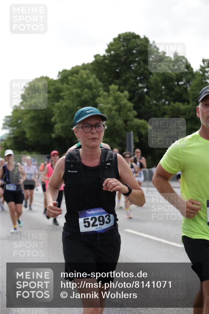 29.06.2025 - hella hamburg halbmarathon Jannik Wohlers http://msf.ph/oto/8141071 29.06.2025 10:43:30 Lombardsbrücke 1026, 1095, 1306, 1459, 2073, 2733, 3288, 3597, 4627, 4636, 5001, 5192, 5201, 5293, 5890, 5902, 5905, 6036, 6334, 6895, 7205, 7206, 7489, 8000, 8058, 8870, 9073, 9704, 9879, 10097, 10220, 10285, 10553, 10799, 12518, 12520, 12792, 13371, 13705, 13777, 14474, 14544, 15285, 15294, 15448, 15719, 16298, 16308, 16862, 17293, 17501, 18080, 18310, 18318 meine-sportfotos.de