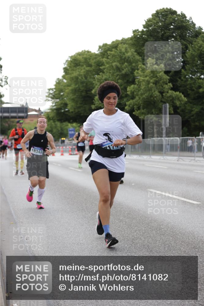 29.06.2025 - hella hamburg halbmarathon Jannik Wohlers http://msf.ph/oto/8141082 29.06.2025 10:06:28 Lombardsbrücke 1993, 5845, 6572, 8290, 8744, 8960, 10283, 12418, 16554, 16692, 17174, 18343, 18381, 18828 meine-sportfotos.de