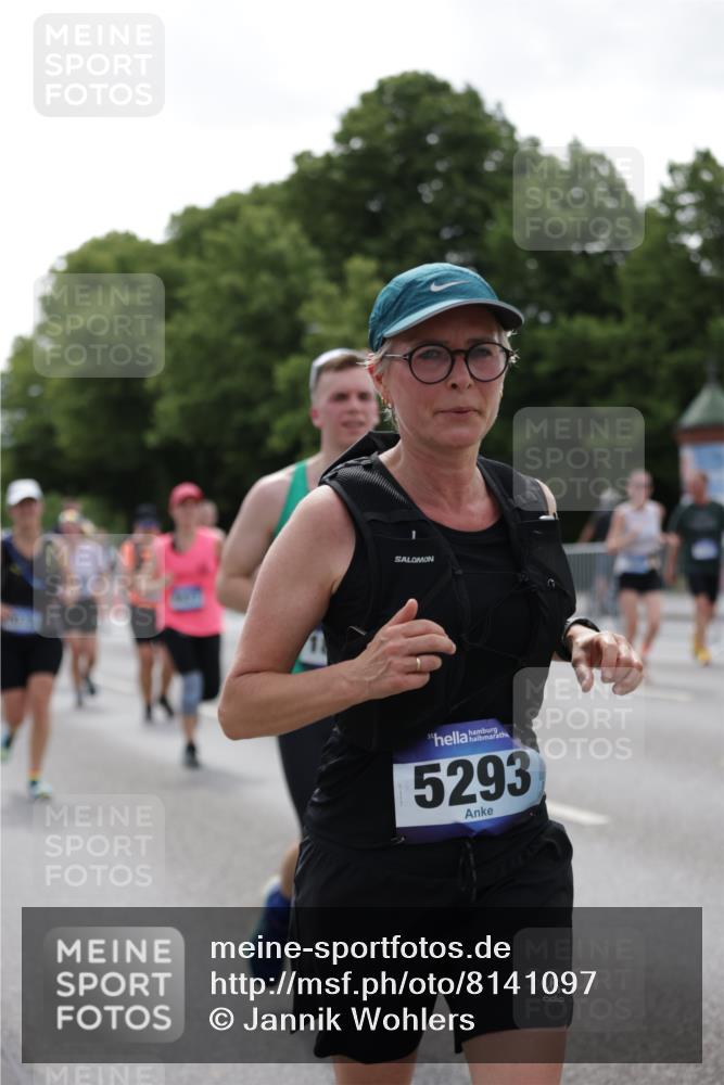 29.06.2025 - hella hamburg halbmarathon Jannik Wohlers http://msf.ph/oto/8141097 29.06.2025 10:43:30 Lombardsbrücke 1026, 1095, 1306, 1459, 2073, 2733, 3288, 3597, 4627, 4636, 5001, 5192, 5201, 5293, 5890, 5902, 5905, 6036, 6334, 6895, 7205, 7206, 7489, 8000, 8058, 8870, 9073, 9704, 9879, 10097, 10220, 10285, 10553, 10799, 12518, 12520, 12792, 13371, 13705, 13777, 14474, 14544, 15285, 15294, 15448, 15719, 16298, 16308, 16862, 17293, 17501, 18080, 18310, 18318 meine-sportfotos.de