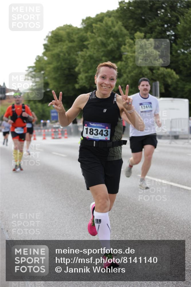 29.06.2025 - hella hamburg halbmarathon Jannik Wohlers http://msf.ph/oto/8141140 29.06.2025 10:06:30 Lombardsbrücke 1993, 5845, 6572, 8744, 8960, 10283, 12418, 16554, 16692, 17174, 18343, 18381 meine-sportfotos.de