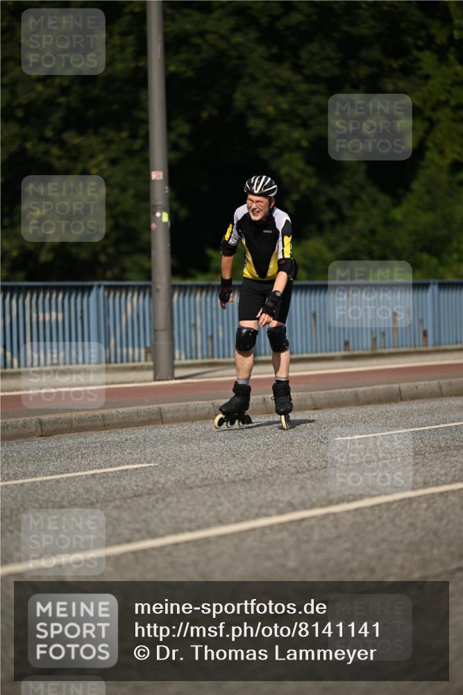 29.06.2025 - hella hamburg halbmarathon Dr. Thomas Lammeyer http://msf.ph/oto/8141141 29.06.2025 09:06:57 Kennedybrücke  meine-sportfotos.de