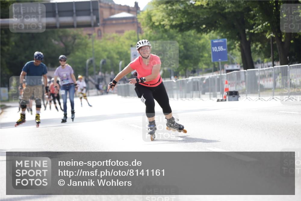 29.06.2025 - hella hamburg halbmarathon Jannik Wohlers http://msf.ph/oto/8141161 29.06.2025 09:04:44 Lombardsbrücke  meine-sportfotos.de
