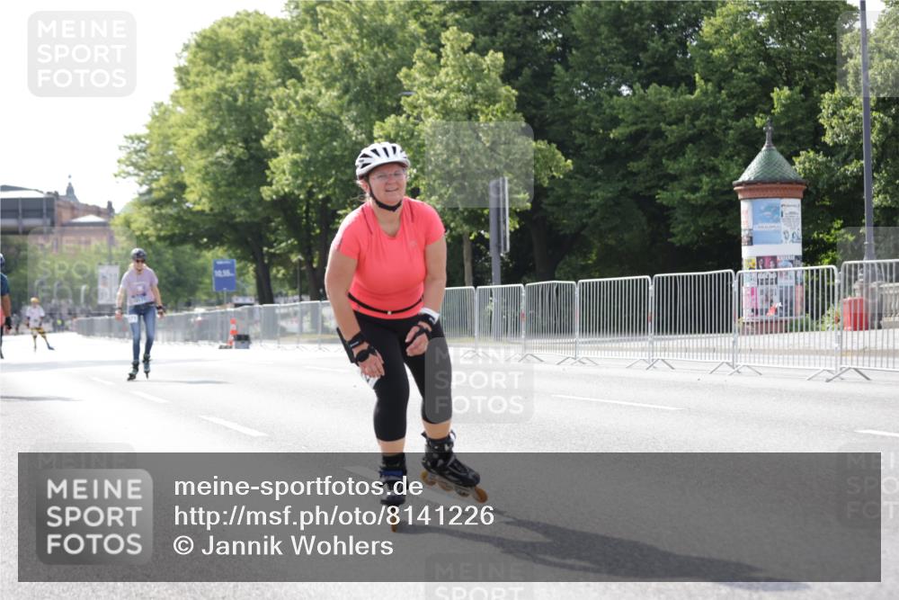29.06.2025 - hella hamburg halbmarathon Jannik Wohlers http://msf.ph/oto/8141226 29.06.2025 09:04:46 Lombardsbrücke  meine-sportfotos.de