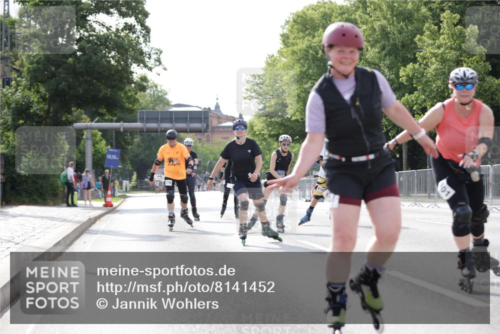 29.06.2025 - hella hamburg halbmarathon Jannik Wohlers http://msf.ph/oto/8141452 29.06.2025 09:04:57 Lombardsbrücke  meine-sportfotos.de
