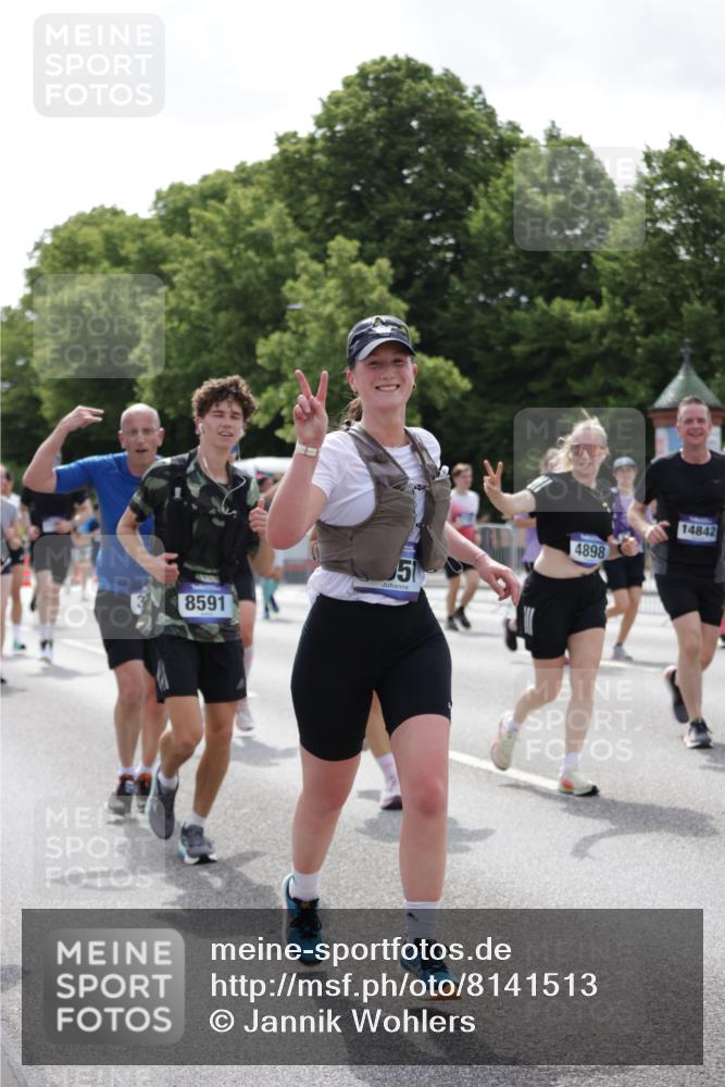 29.06.2025 - hella hamburg halbmarathon Jannik Wohlers http://msf.ph/oto/8141513 29.06.2025 10:43:44 Lombardsbrücke 1095, 1519, 1802, 1804, 2186, 2692, 3065, 3596, 4627, 4636, 4898, 5001, 5127, 5730, 5731, 5902, 5905, 7326, 7610, 7818, 7842, 8591, 8763, 8870, 8957, 9073, 9510, 9879, 10223, 11955, 12256, 12445, 13629, 13809, 13832, 13973, 13987, 14031, 14474, 14544, 14842, 14874, 15675, 16244, 16308, 16862, 17582, 17844 meine-sportfotos.de