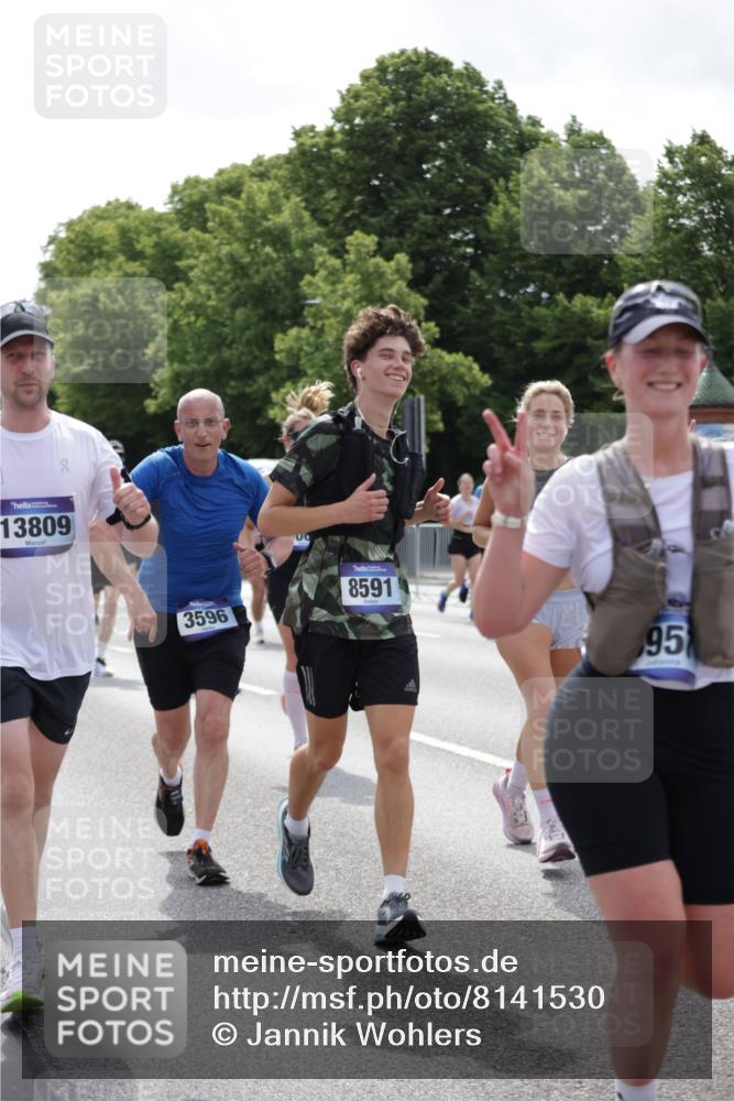 29.06.2025 - hella hamburg halbmarathon Jannik Wohlers http://msf.ph/oto/8141530 29.06.2025 10:43:45 Lombardsbrücke 1519, 1802, 1804, 2186, 2692, 3065, 3596, 4636, 4898, 5001, 5127, 5730, 5731, 5902, 5905, 7326, 7610, 7818, 7842, 8591, 8763, 8870, 8957, 9073, 9510, 9879, 10223, 11955, 12256, 12445, 12803, 12995, 13629, 13809, 13832, 13973, 13987, 14031, 14474, 14544, 14842, 14874, 15675, 16244, 16308, 17582, 17844 meine-sportfotos.de