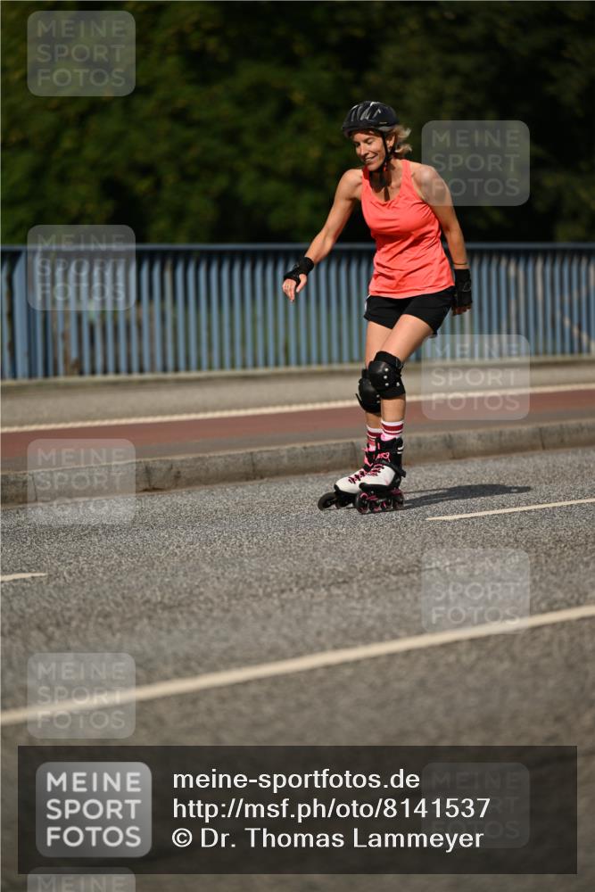 29.06.2025 - hella hamburg halbmarathon Dr. Thomas Lammeyer http://msf.ph/oto/8141537 29.06.2025 09:07:35 Kennedybrücke  meine-sportfotos.de