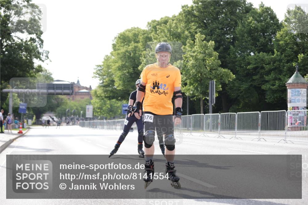 29.06.2025 - hella hamburg halbmarathon Jannik Wohlers http://msf.ph/oto/8141554 29.06.2025 09:05:01 Lombardsbrücke  meine-sportfotos.de