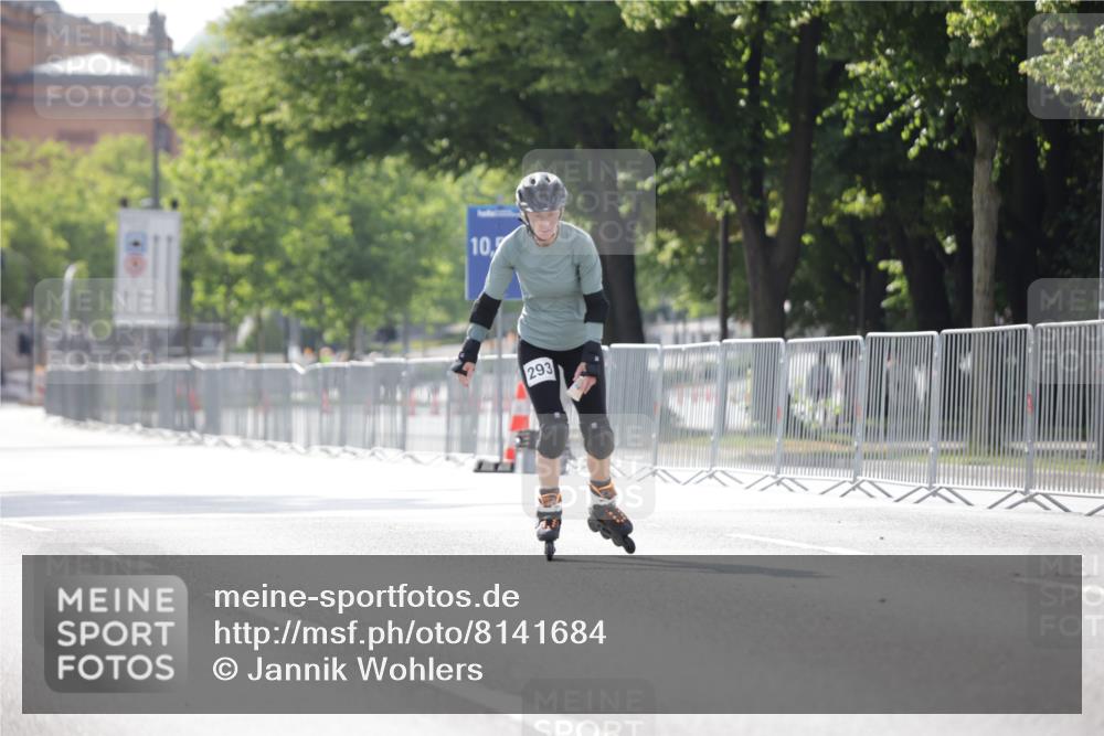 29.06.2025 - hella hamburg halbmarathon Jannik Wohlers http://msf.ph/oto/8141684 29.06.2025 09:05:17 Lombardsbrücke  meine-sportfotos.de