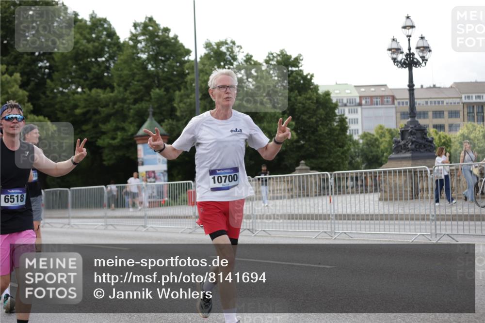 29.06.2025 - hella hamburg halbmarathon Jannik Wohlers http://msf.ph/oto/8141694 29.06.2025 10:06:57 Lombardsbrücke 1893, 2032, 4262, 4550, 5242, 5899, 6196, 6517, 6518, 6707, 6713, 6715, 6833, 9338, 9967, 10700, 11758, 15051, 15673, 17062, 18218 meine-sportfotos.de