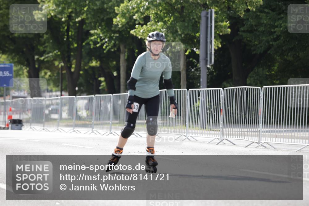 29.06.2025 - hella hamburg halbmarathon Jannik Wohlers http://msf.ph/oto/8141721 29.06.2025 09:05:19 Lombardsbrücke  meine-sportfotos.de