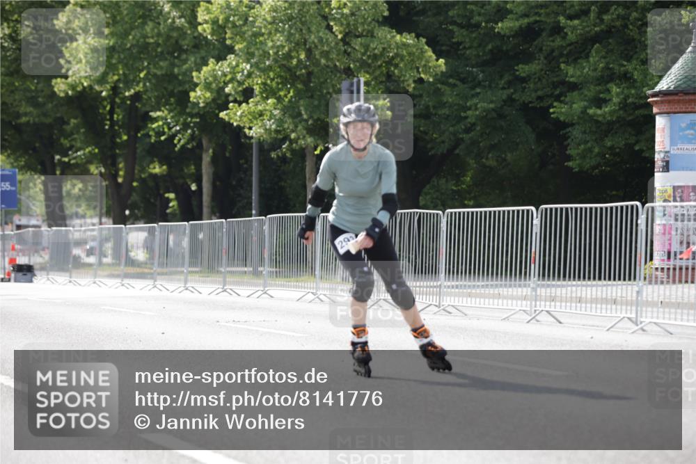 29.06.2025 - hella hamburg halbmarathon Jannik Wohlers http://msf.ph/oto/8141776 29.06.2025 09:05:20 Lombardsbrücke  meine-sportfotos.de