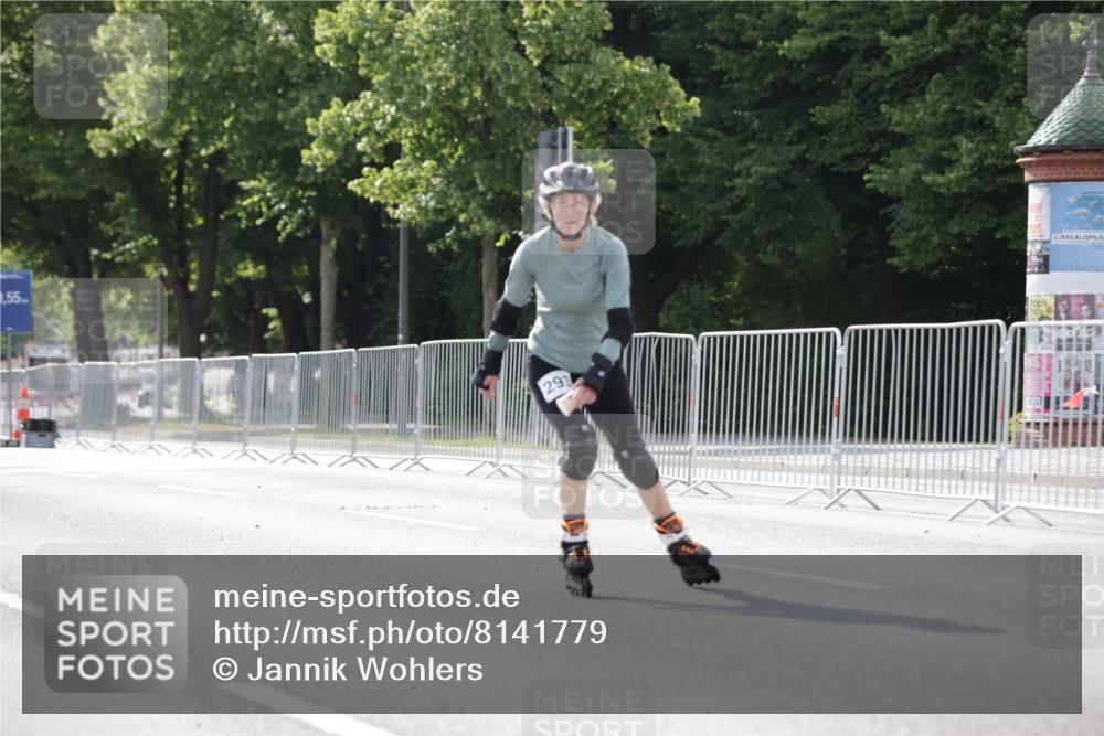 29.06.2025 - hella hamburg halbmarathon Jannik Wohlers http://msf.ph/oto/8141779 29.06.2025 09:05:20 Lombardsbrücke  meine-sportfotos.de