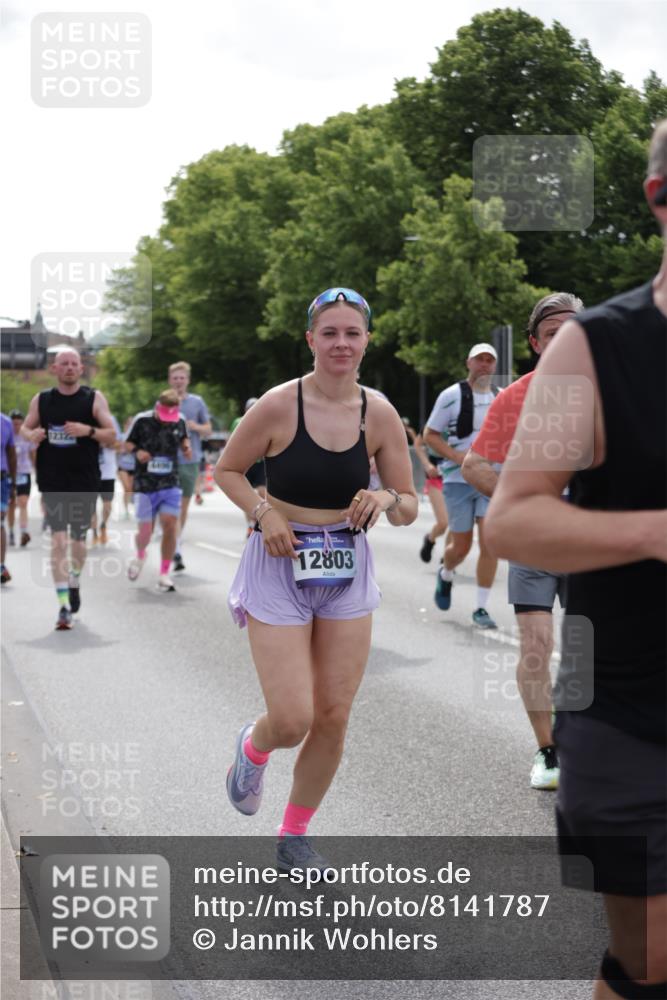 29.06.2025 - hella hamburg halbmarathon Jannik Wohlers http://msf.ph/oto/8141787 29.06.2025 10:43:57 Lombardsbrücke 1345, 1519, 2343, 2610, 3065, 4496, 5647, 5649, 5730, 5731, 6002, 7216, 7818, 7842, 8272, 8763, 9510, 10223, 10303, 10304, 11825, 11955, 12256, 12322, 12409, 12445, 12803, 12995, 13262, 13330, 13390, 13629, 13832, 13906, 13987, 14031, 14091, 14123, 14654, 14874, 15646, 16232, 16244, 16805, 17273, 17314, 17582, 17844, 17968 meine-sportfotos.de