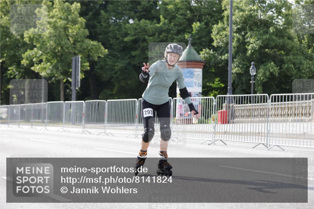 29.06.2025 - hella hamburg halbmarathon Jannik Wohlers http://msf.ph/oto/8141824 29.06.2025 09:05:21 Lombardsbrücke  meine-sportfotos.de