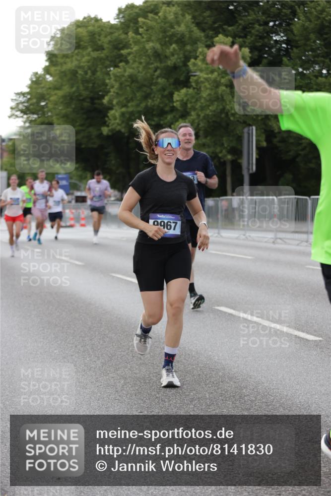 29.06.2025 - hella hamburg halbmarathon Jannik Wohlers http://msf.ph/oto/8141830 29.06.2025 10:07:05 Lombardsbrücke 1893, 2032, 2136, 3922, 4502, 4550, 5242, 6196, 6517, 6518, 6707, 6713, 6715, 7019, 9338, 9967, 10700, 15051, 15673, 17062, 18218, 18721 meine-sportfotos.de