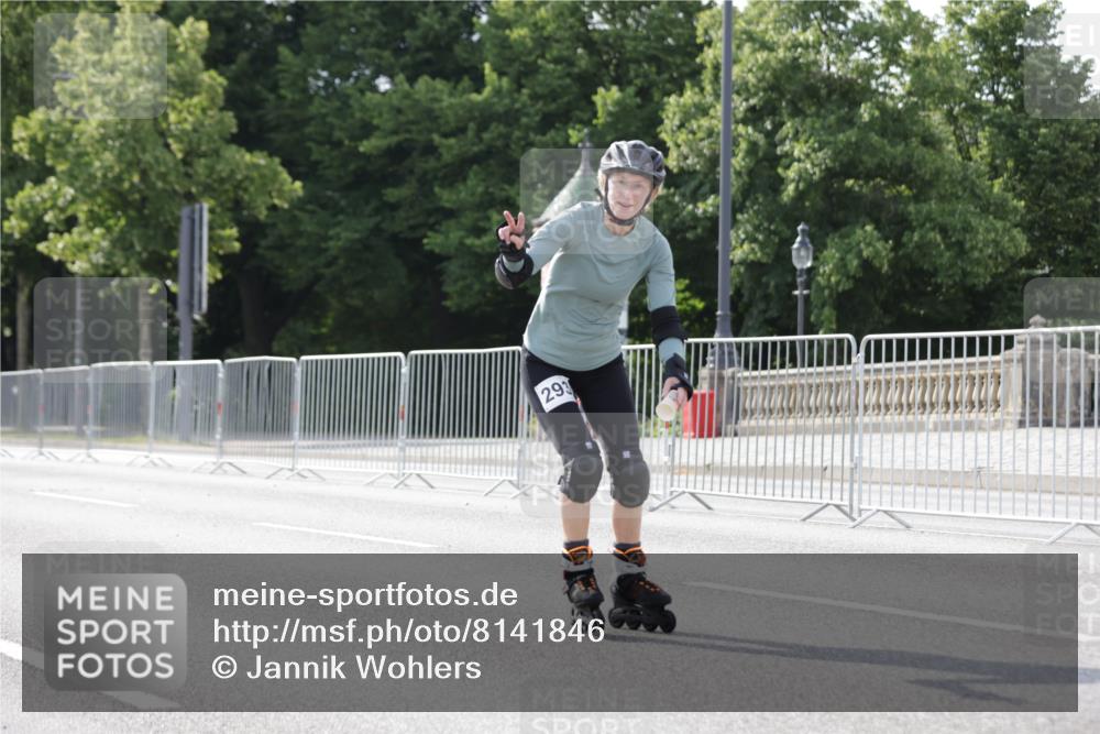 29.06.2025 - hella hamburg halbmarathon Jannik Wohlers http://msf.ph/oto/8141846 29.06.2025 09:05:21 Lombardsbrücke  meine-sportfotos.de