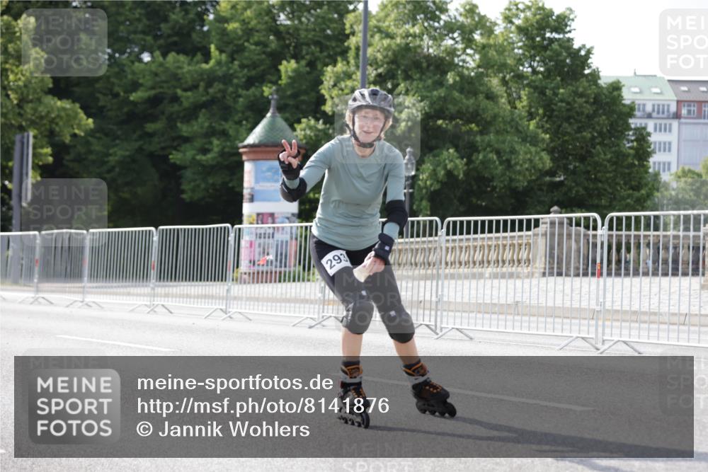 29.06.2025 - hella hamburg halbmarathon Jannik Wohlers http://msf.ph/oto/8141876 29.06.2025 09:05:21 Lombardsbrücke  meine-sportfotos.de