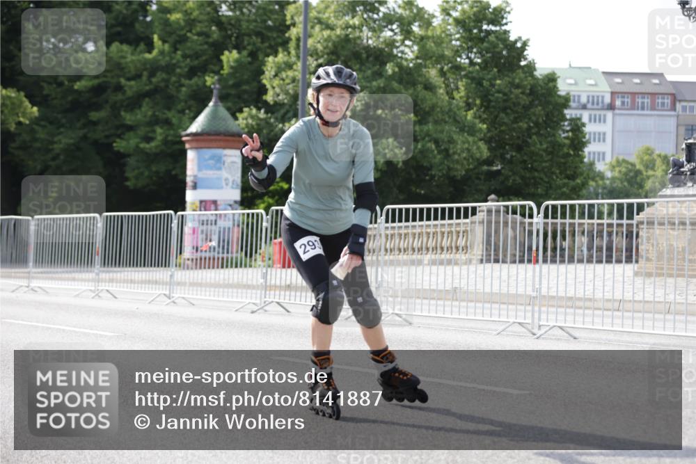 29.06.2025 - hella hamburg halbmarathon Jannik Wohlers http://msf.ph/oto/8141887 29.06.2025 09:05:21 Lombardsbrücke  meine-sportfotos.de