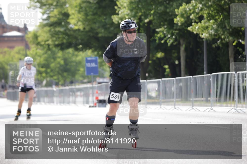 29.06.2025 - hella hamburg halbmarathon Jannik Wohlers http://msf.ph/oto/8141920 29.06.2025 09:05:25 Lombardsbrücke  meine-sportfotos.de