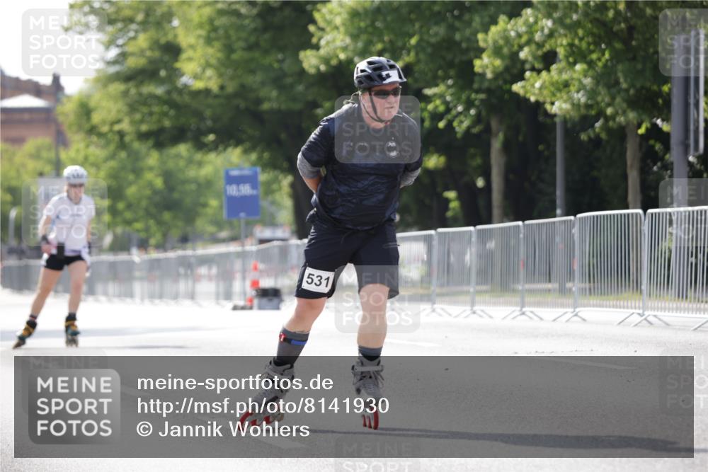 29.06.2025 - hella hamburg halbmarathon Jannik Wohlers http://msf.ph/oto/8141930 29.06.2025 09:05:25 Lombardsbrücke  meine-sportfotos.de