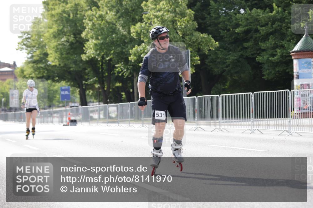29.06.2025 - hella hamburg halbmarathon Jannik Wohlers http://msf.ph/oto/8141970 29.06.2025 09:05:26 Lombardsbrücke  meine-sportfotos.de