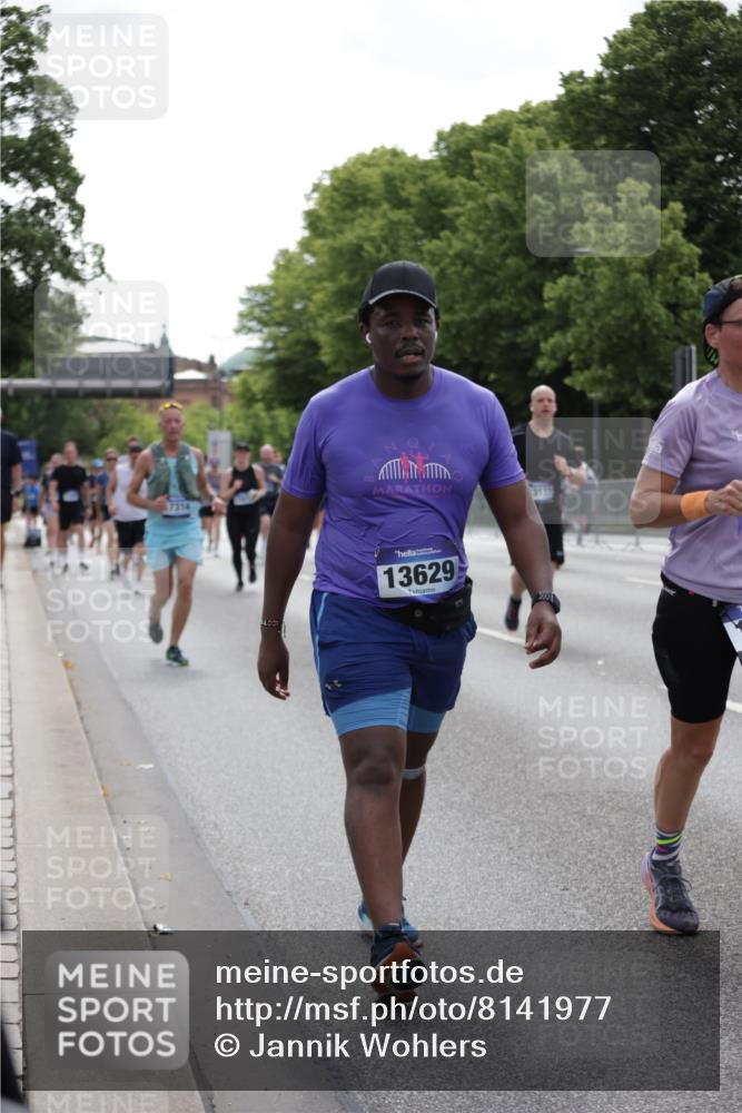 29.06.2025 - hella hamburg halbmarathon Jannik Wohlers http://msf.ph/oto/8141977 29.06.2025 10:44:05 Lombardsbrücke 1345, 1519, 2343, 2610, 3506, 4496, 4968, 5355, 5647, 5649, 6002, 7216, 7842, 8272, 9397, 9536, 10006, 10303, 10304, 10416, 11825, 12322, 12409, 12803, 12995, 13262, 13288, 13330, 13390, 13906, 14091, 14123, 14350, 14654, 14971, 15646, 16232, 16805, 17273, 17314, 17968, 18454, 18459 meine-sportfotos.de