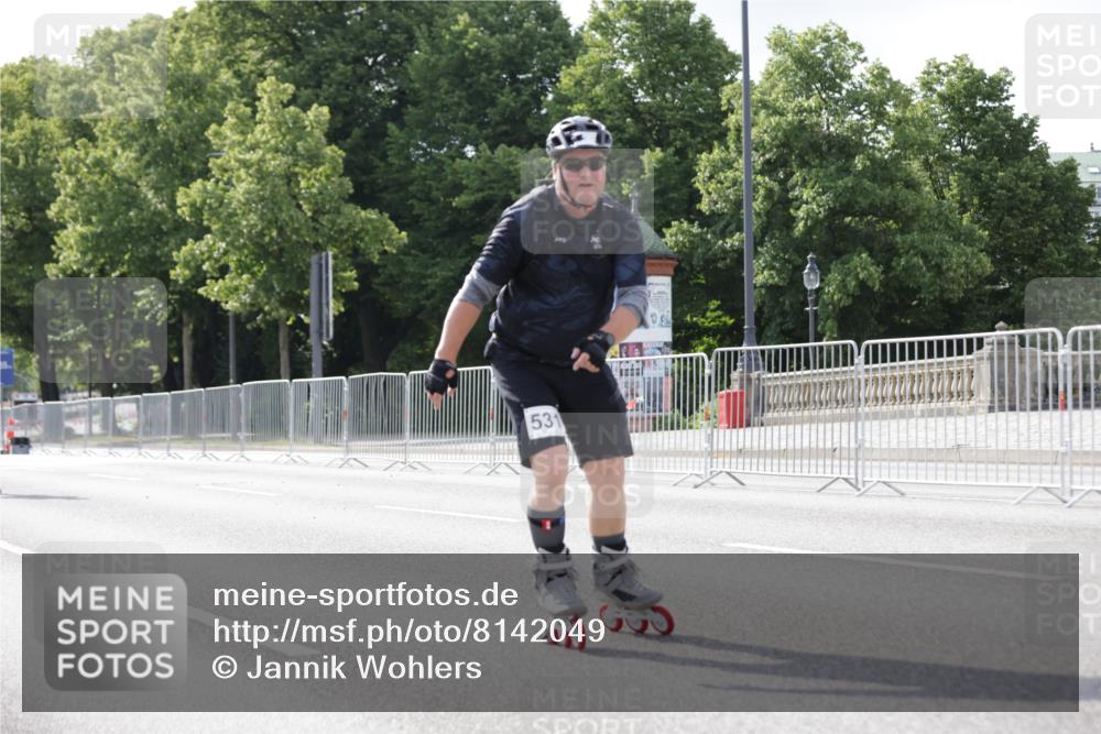 29.06.2025 - hella hamburg halbmarathon Jannik Wohlers http://msf.ph/oto/8142049 29.06.2025 09:05:27 Lombardsbrücke  meine-sportfotos.de