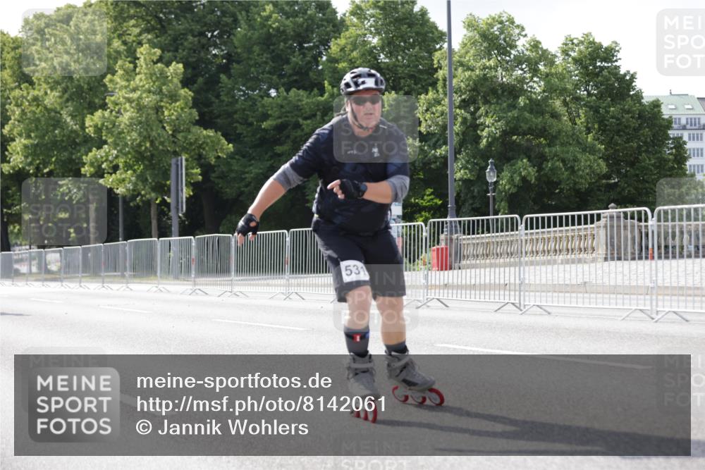 29.06.2025 - hella hamburg halbmarathon Jannik Wohlers http://msf.ph/oto/8142061 29.06.2025 09:05:27 Lombardsbrücke  meine-sportfotos.de
