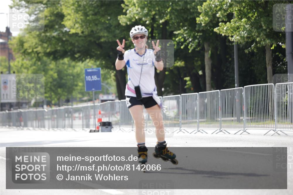 29.06.2025 - hella hamburg halbmarathon Jannik Wohlers http://msf.ph/oto/8142066 29.06.2025 09:05:28 Lombardsbrücke  meine-sportfotos.de